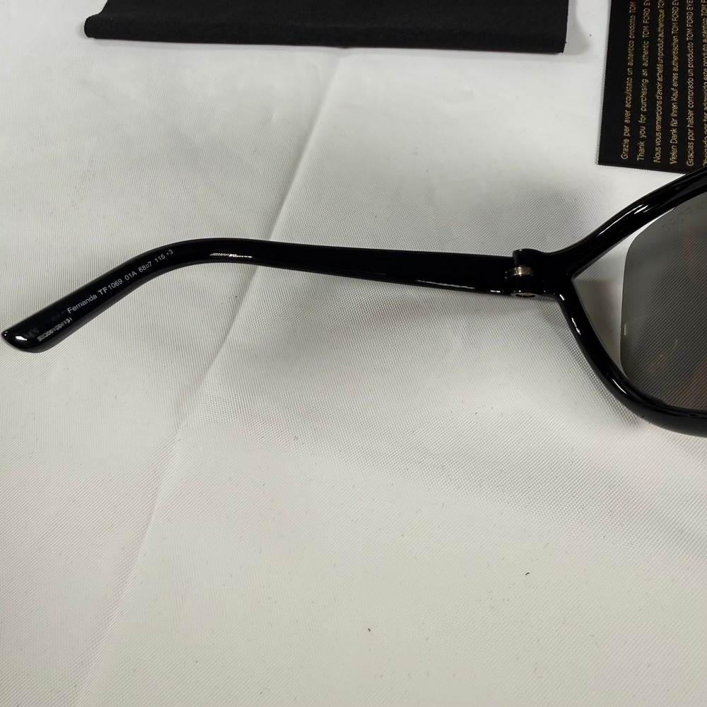 Tom Ford Fernanda TF1069 01A Black Butterfly Sunglasses Made in Italy NEW - Picture 10 of 15